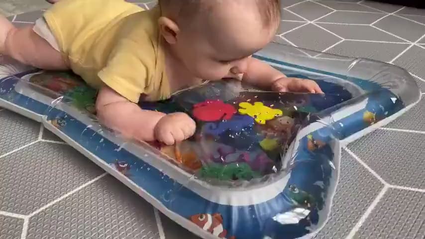 Tapete Infantil de Água Inflável para Bebê Sensorial Coordenação Motora Brinquedo Educativo